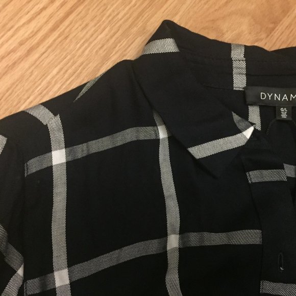 Dynamite Shirt-Dress NWT - Picture 5 of 8